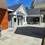 Villa Secluded Country