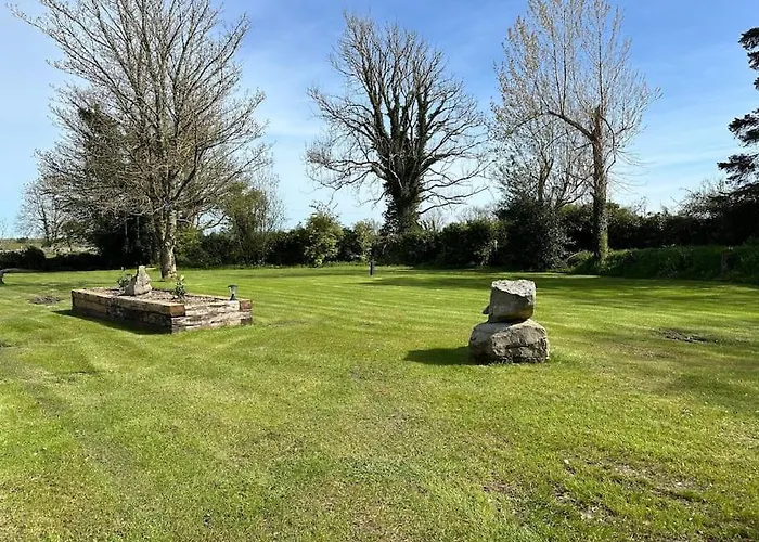 Secluded Country Villa *