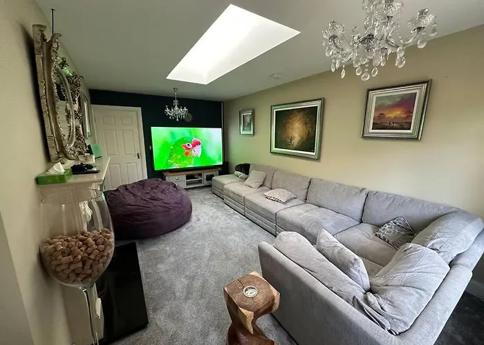 Villa Secluded Country *