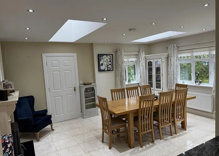 Villa Secluded Country